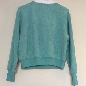 Wildfox Tops - NWT Wildfox zip up pullover Wildfox Tops - NWT Wildfox zip up pullover
